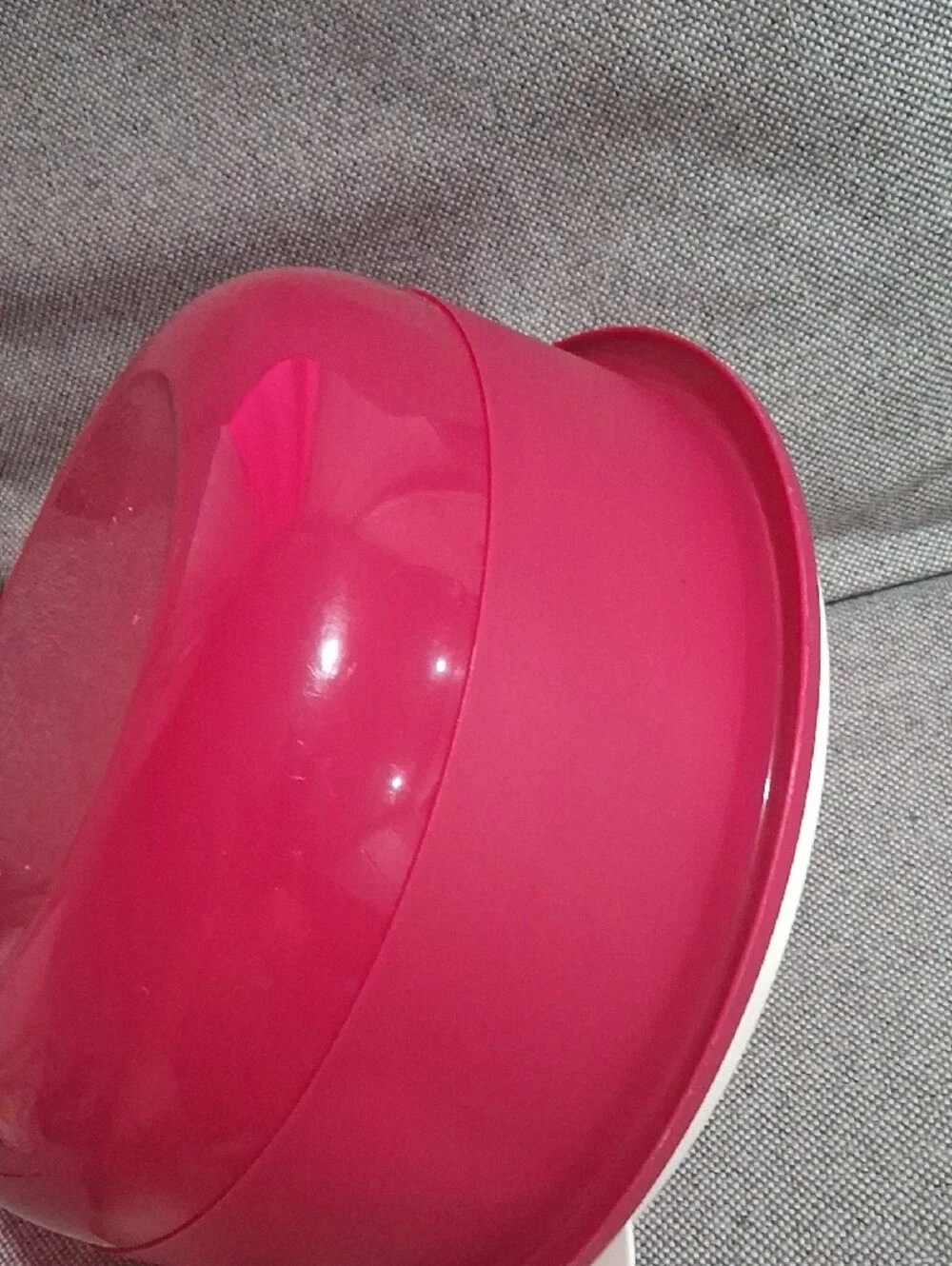 Plastic Storage Bowl with Lid - Pink Tupperware 3 Liters